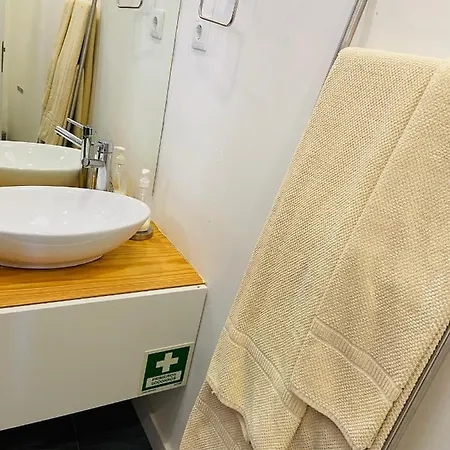 Апартаменти Enjoy Casa Dos Corvos Лісабон